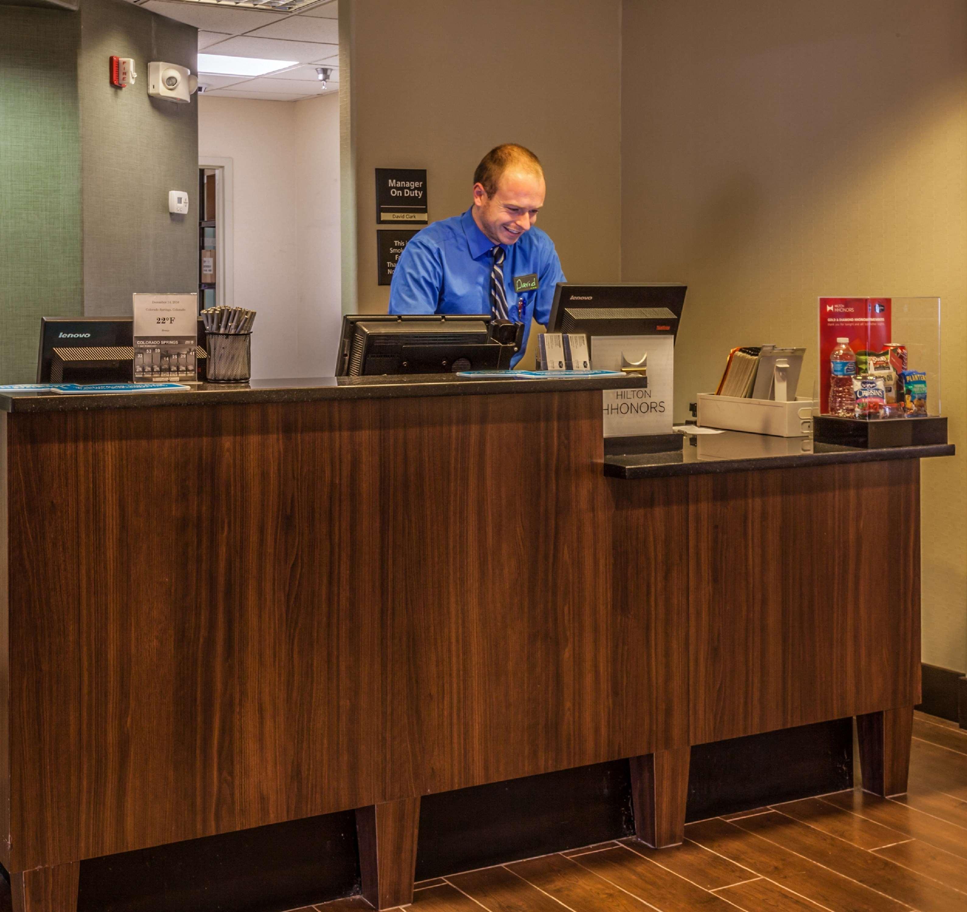 Hampton Inn Colorado Springs-Airport Zewnętrze zdjęcie