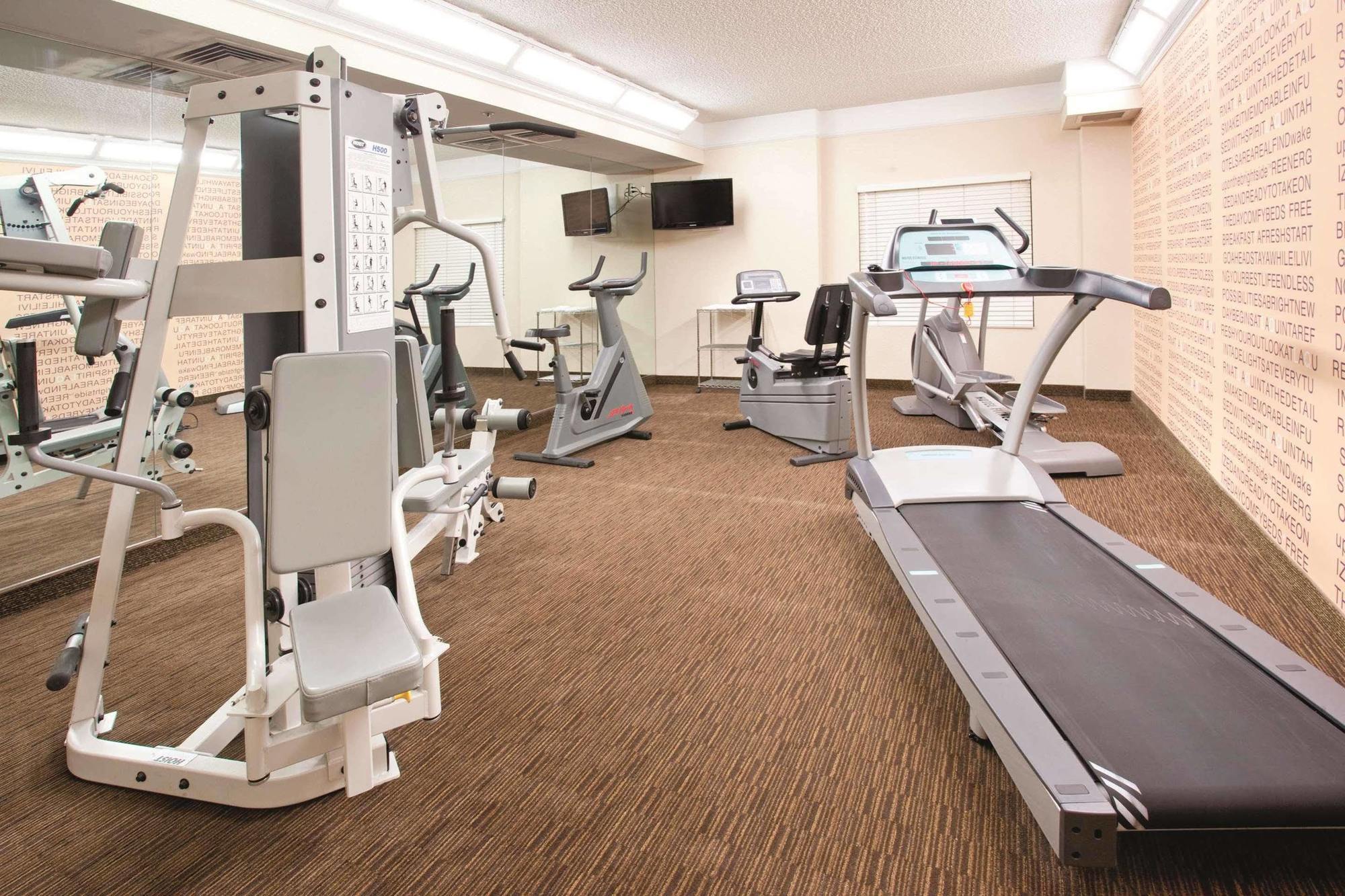 Hampton Inn Colorado Springs-Airport Zewnętrze zdjęcie